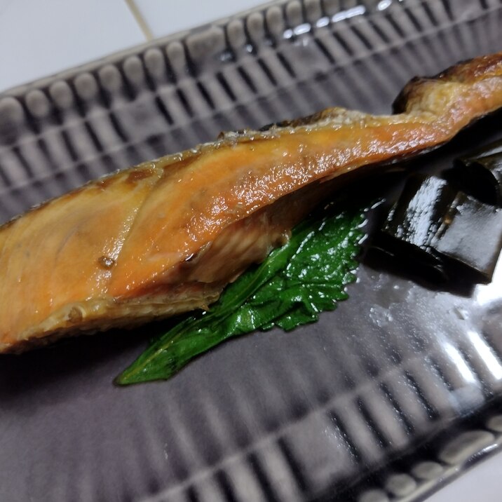 秋鮭の焼浸し